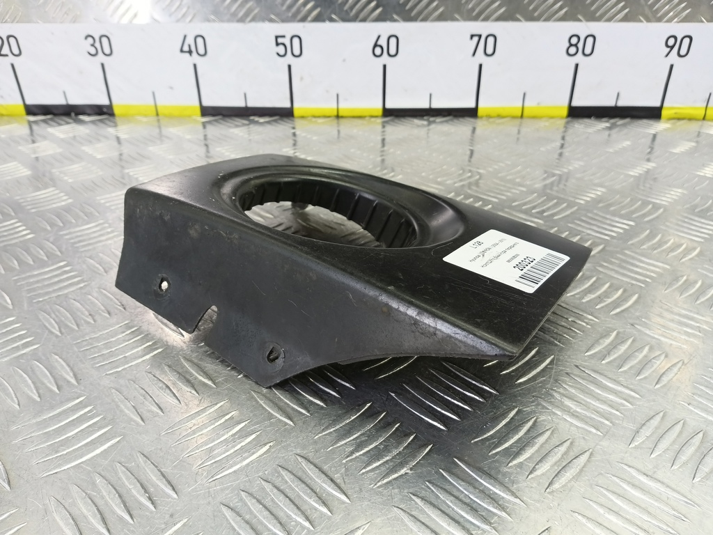 накладка бампера переднего Hyundai TUCSON 2.0 CRDi AT (112 л.с.)Tucson  I (2004—2011) Внедорожник 865582E000, 1320 рублей, Москва