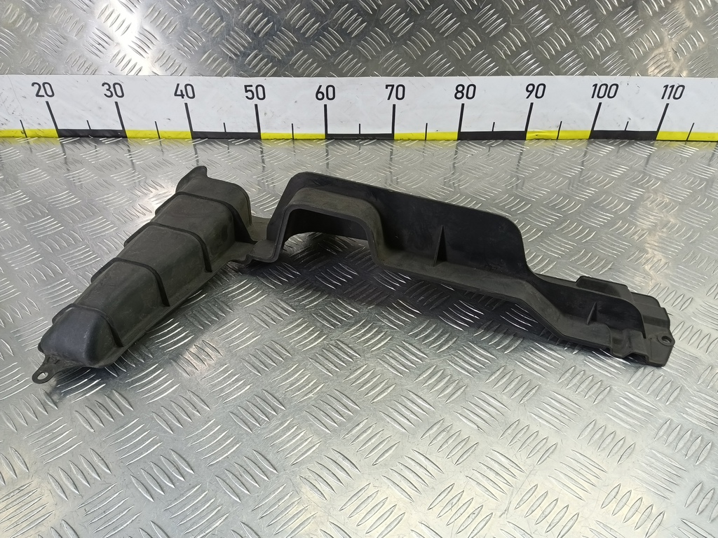 дефлектор радиатора (пыльник) Hyundai TUCSON 2.0 MT (140 л.с.)Tucson  I (2004—2011) Внедорожник 291352E000, 1550 рублей, Москва