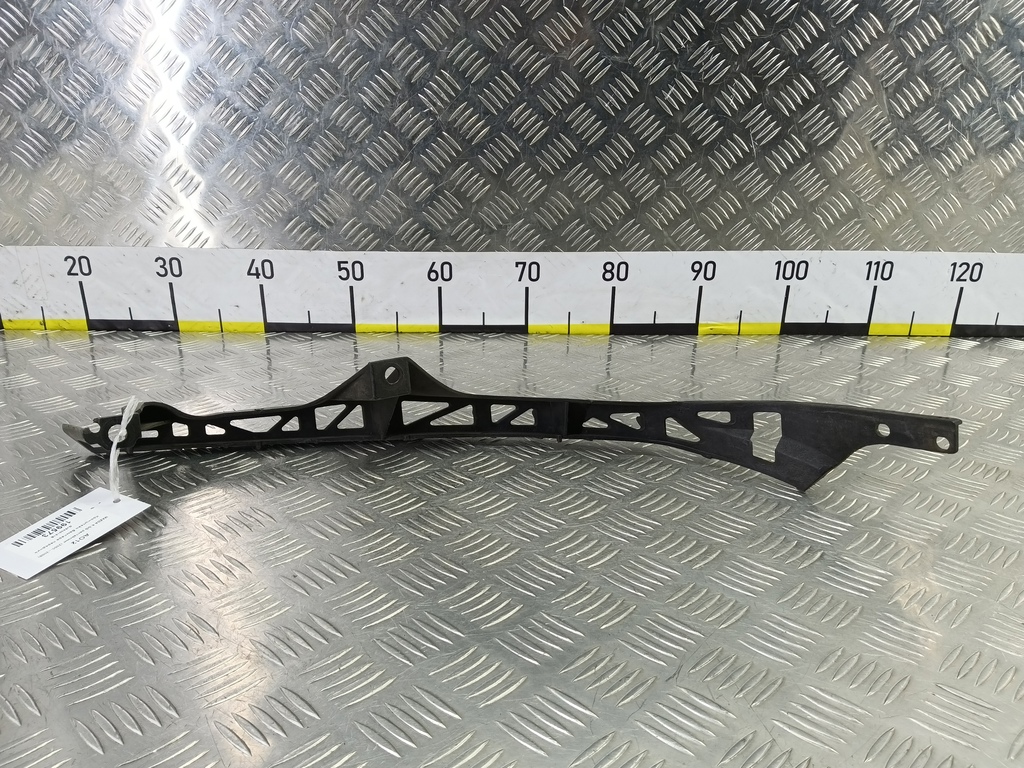 кронштейн бампера MAZDA 6  GJ6A50161B, 2470 рублей, Москва