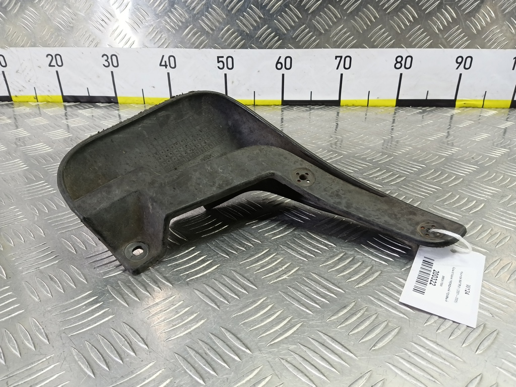 брызговик Hyundai MATRIX 1.6 AT (103 л.с.)Matrix  I рестайлинг (2005—2008) Минивэн 8683417000, 860 рублей, Москва