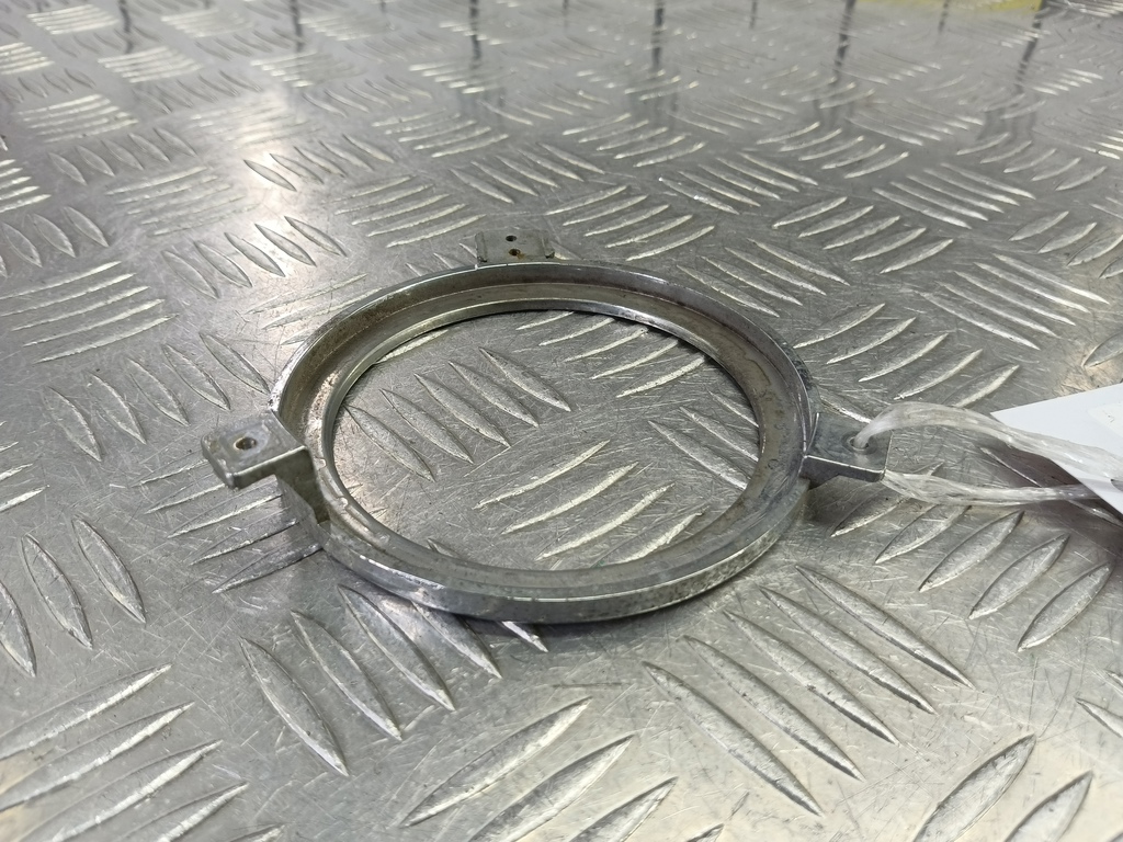 накладка бампера переднего Hyundai TUCSON 2.0 CRDi AT (112 л.с.)Tucson  I (2004—2011) Внедорожник 865562E000, 1780 рублей, Москва