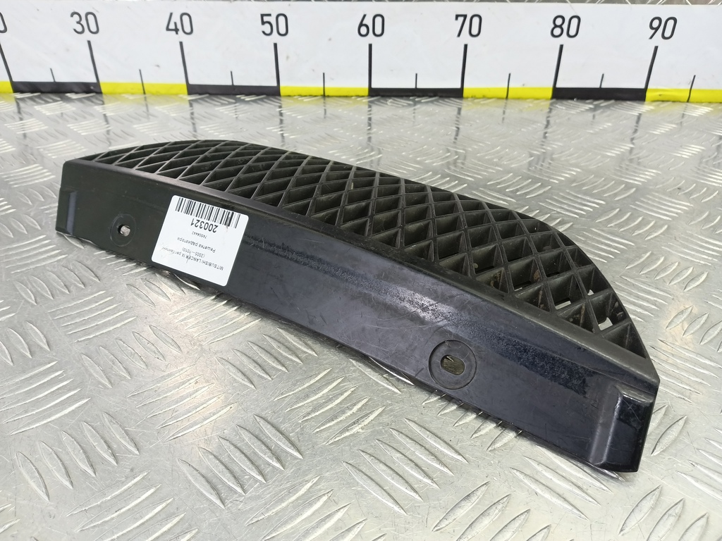 решетка радиатора MITSUBISHI LANCER  7450A442, 1780 рублей, Москва