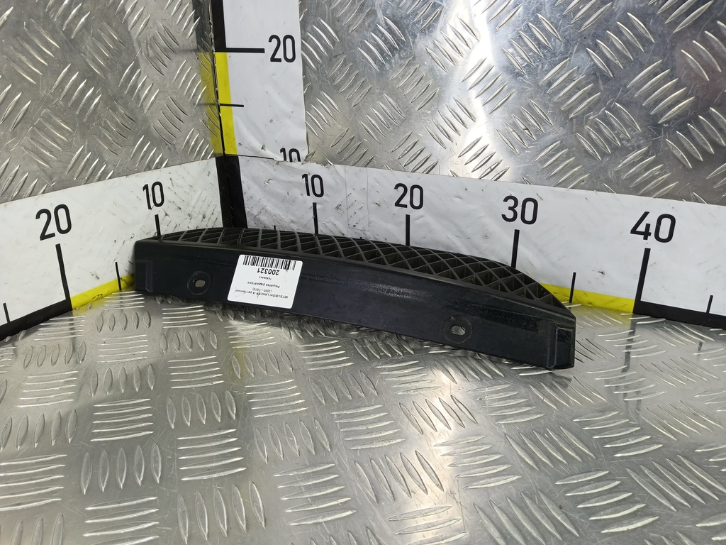 решетка радиатора MITSUBISHI LANCER  7450A442, 1780 рублей, Москва