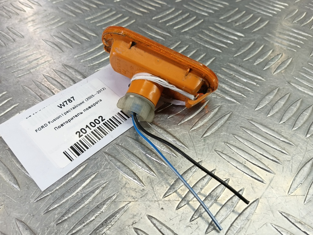 повторитель поворота FORD Fusion 1.4 MT (80 л.с.)Fusion  I рестайлинг (2005—2012) Хетчбэк 4360568, 860 рублей, Москва