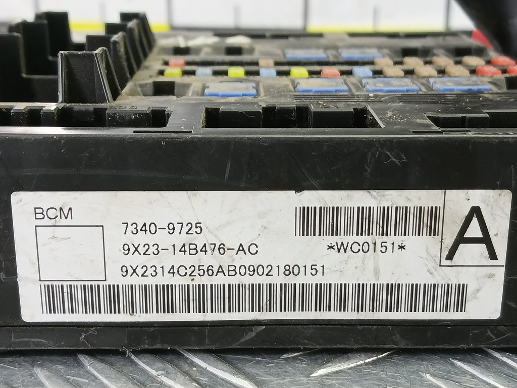 блок комфорта Jaguar XF 3.0 AT (238 л.с.)XF  I (2007—2011) Седан C2Z4652, 1550 рублей, Москва