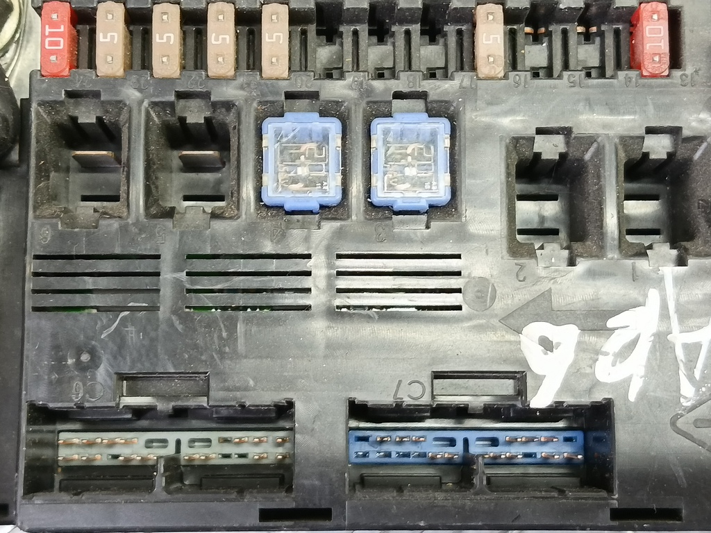блок комфорта Jaguar XF 3.0 AT (238 л.с.)XF  I (2007—2011) Седан C2Z4652, 1550 рублей, Москва