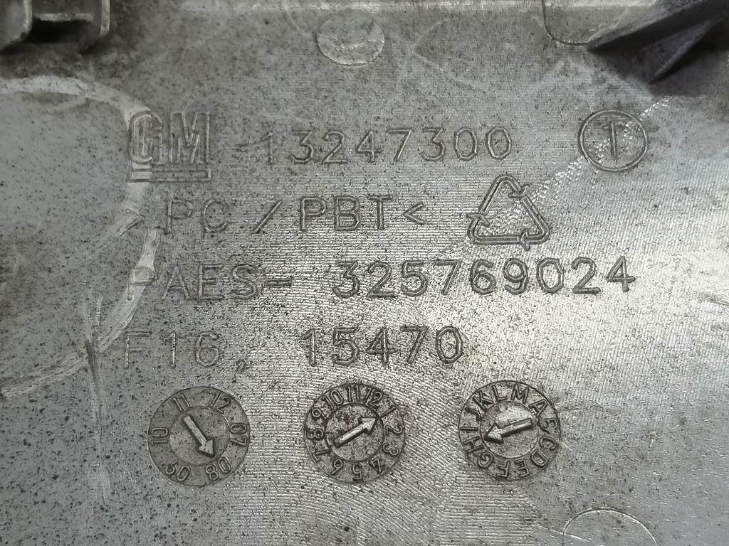 заглушка буксировочного крюка Opel Zafira  1405238, 1320 рублей, Москва