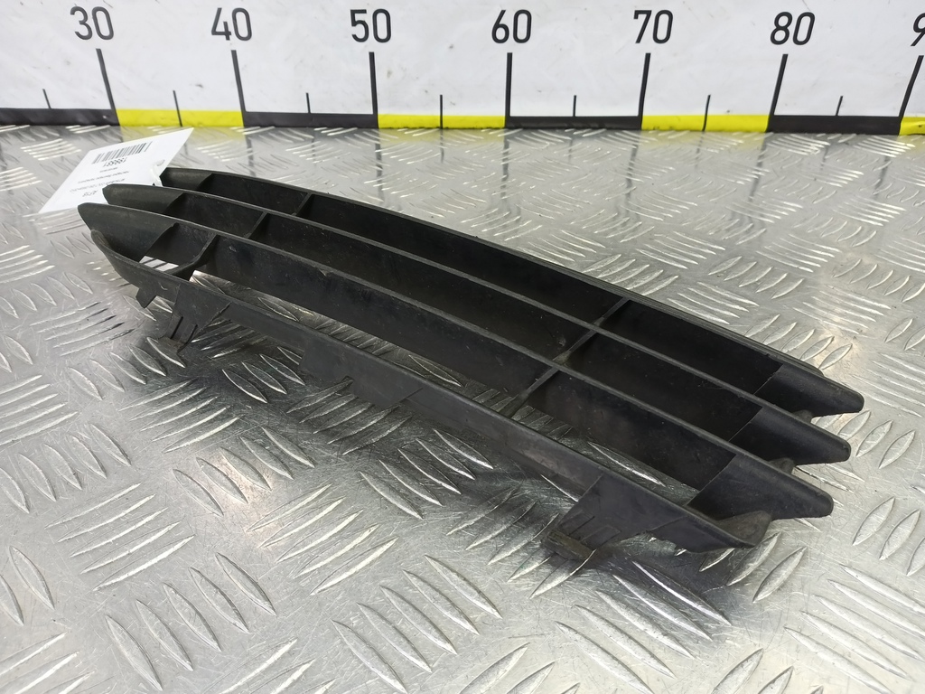 накладка бампера переднего MITSUBISHI COLT  MN105194XA, 3279 рублей, Москва