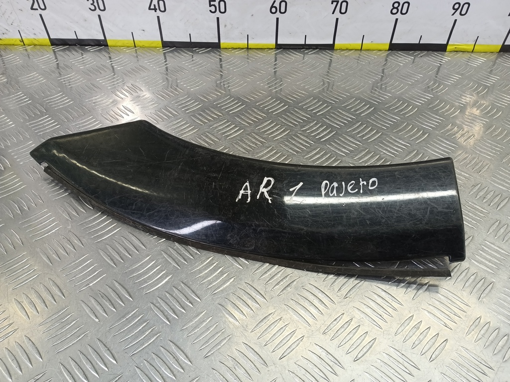 накладка крыла заднего MITSUBISHI PAJERO  MN133675, 1550 рублей, Москва