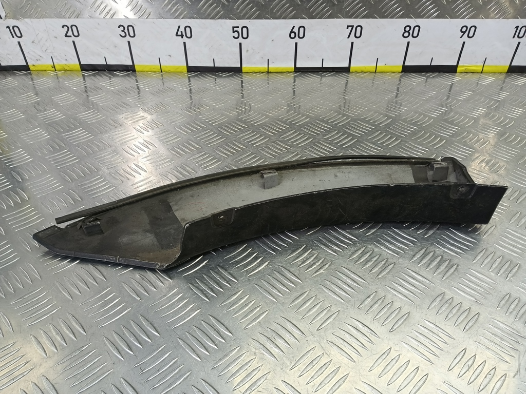 накладка крыла заднего MITSUBISHI PAJERO  MN133675, 1550 рублей, Москва