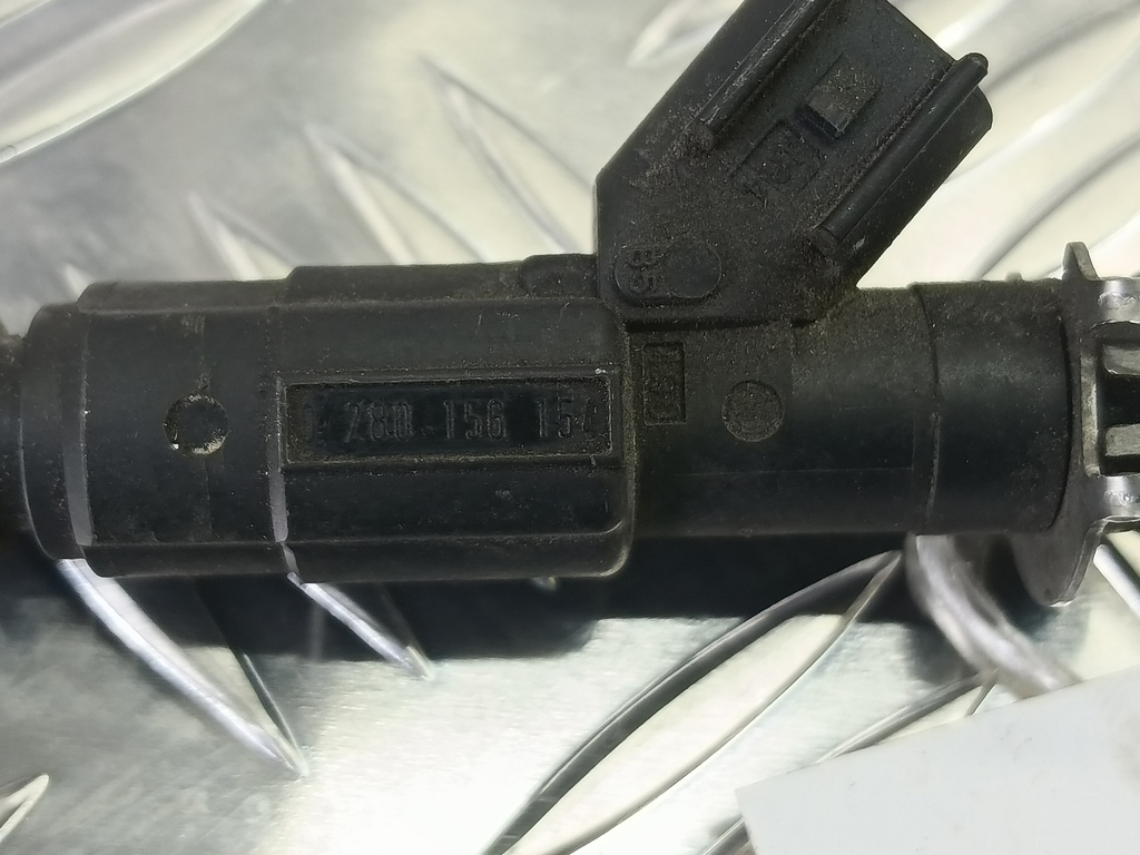 форсунка топливная MAZDA 6  LF0113250A, 860 рублей, Москва