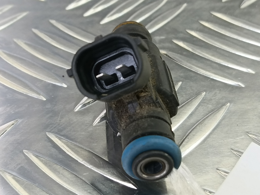 форсунка топливная Hyundai MATRIX 1.6 MT (103 л.с.)Matrix  I рестайлинг (2005—2008) Минивэн 3531022600, 520 рублей, Москва