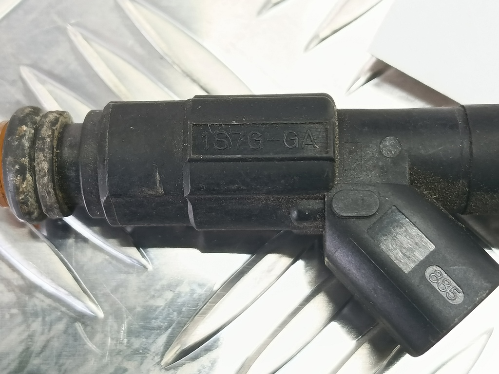 форсунка топливная MAZDA 6  LF0113250A, 860 рублей, Москва