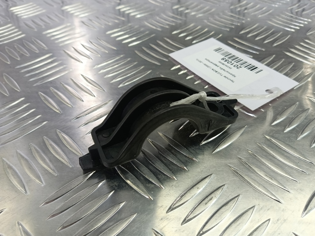 кронштейн радиатора Hyundai TUCSON  253342E000, 520 рублей, Москва