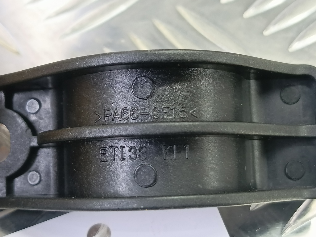 кронштейн радиатора Hyundai TUCSON  253342E000, 520 рублей, Москва