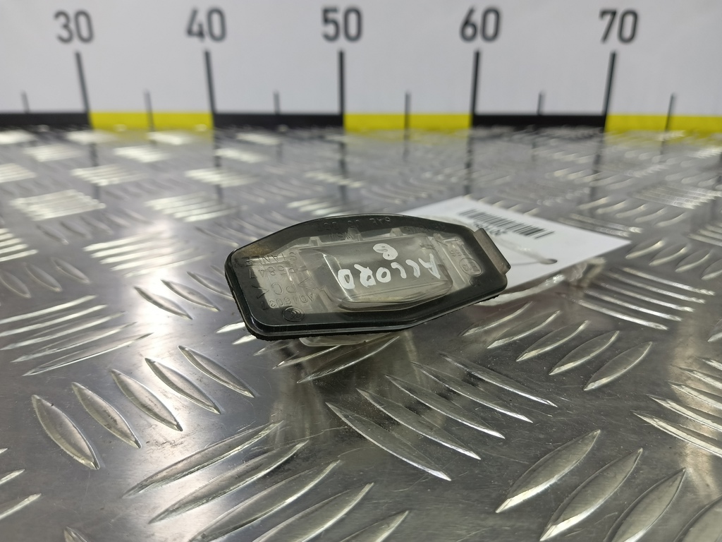 фонарь номерного знака HONDA Accord 2.0 AT (156 л.с.)Accord  VIII (2007—2011) Седан 34106SNB013, 630 рублей, Москва