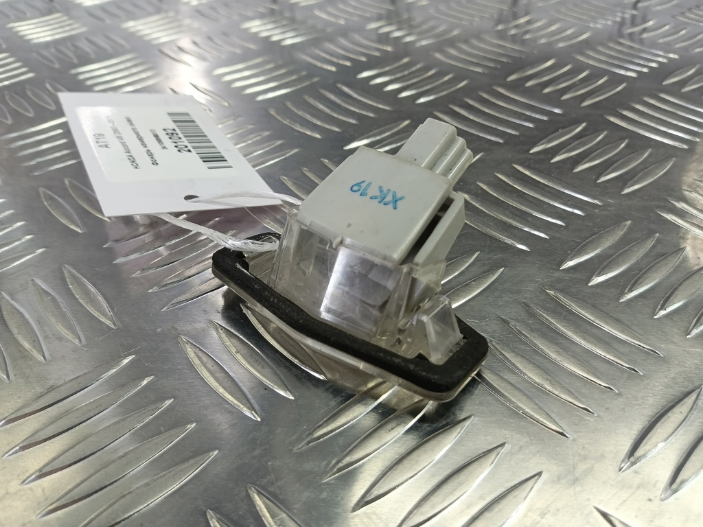 фонарь номерного знака HONDA Accord 2.0 AT (156 л.с.)Accord  VIII (2007—2011) Седан 34106SNB013, 630 рублей, Москва