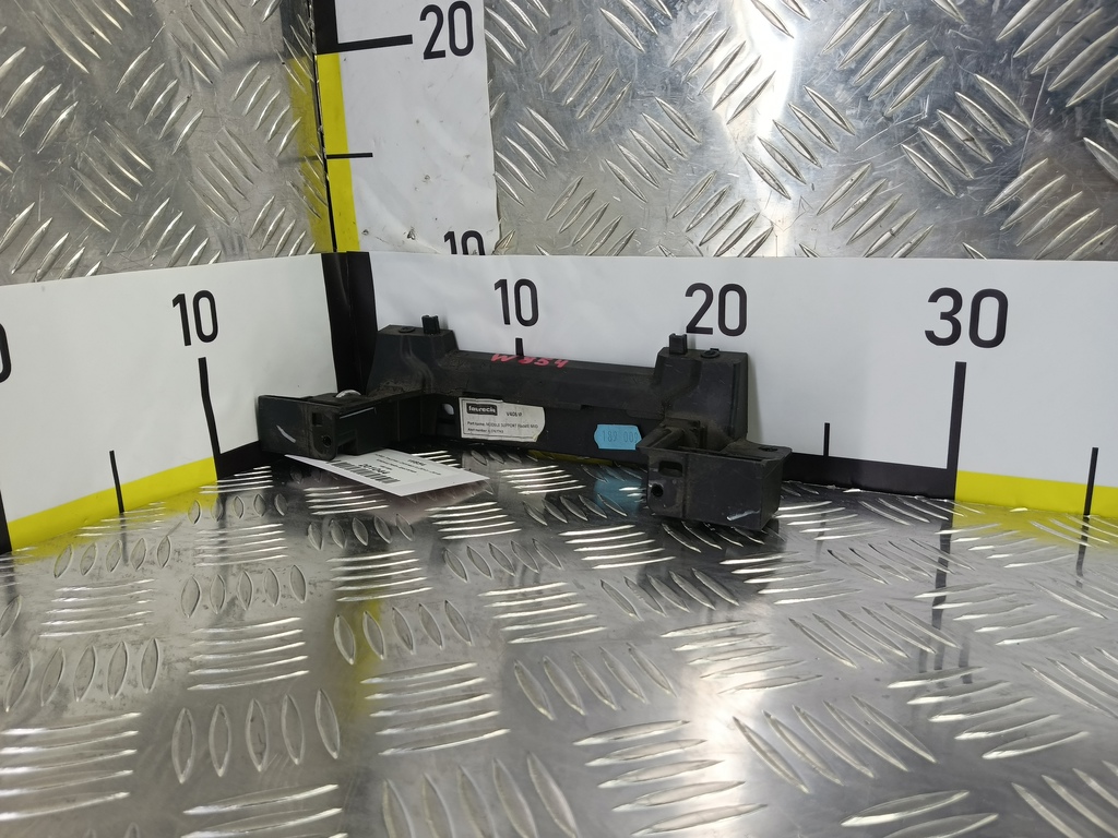 кронштейн дисплея FORD Tourneo Connect  1861804, 630 рублей, Москва