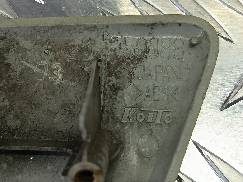 крышка форсунки омывателя SUZUKI Grand Vitara  3915365J00, 2010 рублей, Москва