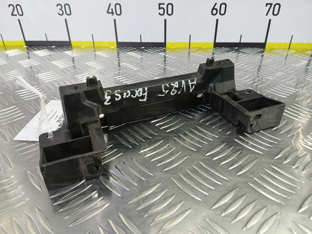 кронштейн дисплея FORD Focus  1813908, 520 рублей, Москва