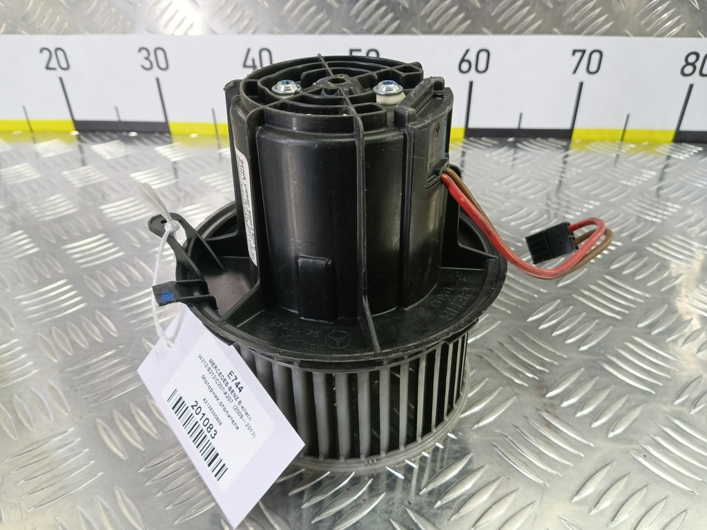 моторчик отопителя MERCEDES-BENZ E-класс E 220d 2.1 5G-Tronic (170 л.с.)E-класс  W212/S212/C207/A207 (2009—2013) Седан A2128200808, 3160 рублей, Москва