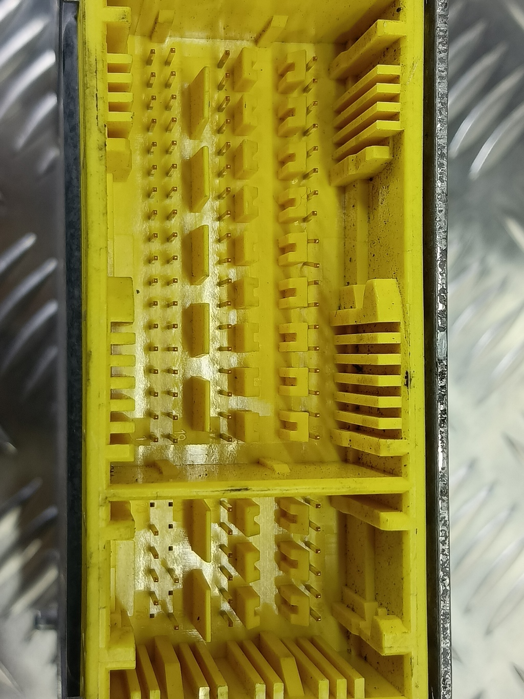 блок управления srs (air bag) MERCEDES-BENZ E-класс E 220d 2.1 5G-Tronic (170 л.с.)E-класс  W212/S212/C207/A207 (2009—2013) Седан A2129014204, 980 рублей, Москва