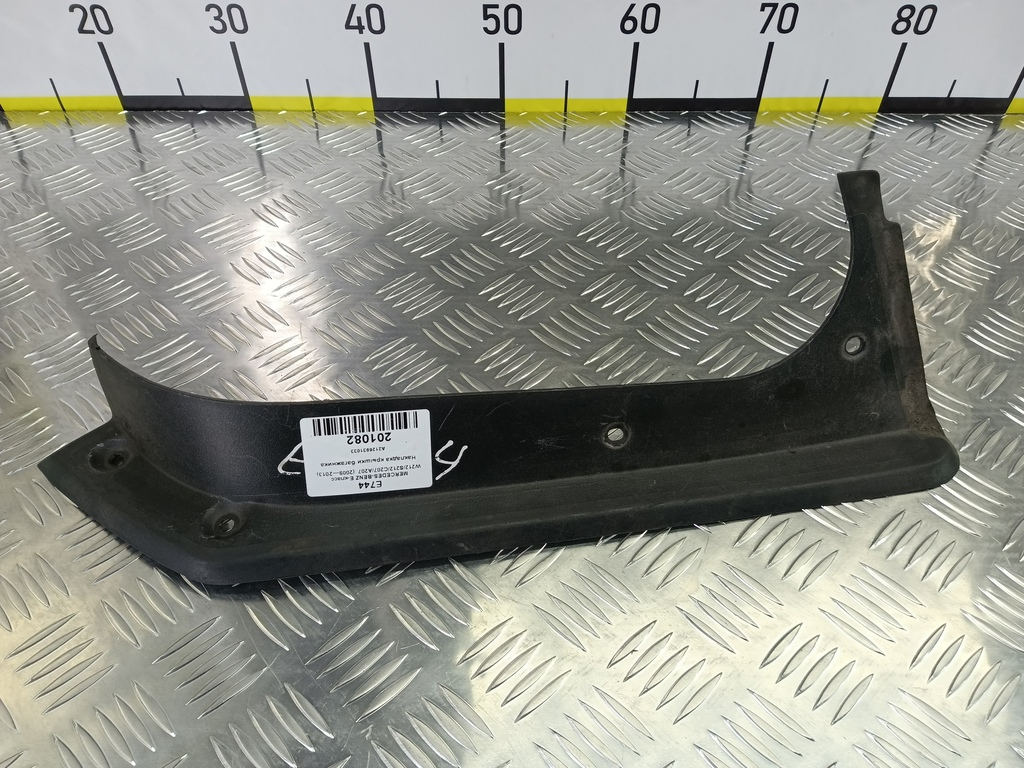 накладка крышки багажника MERCEDES-BENZ E-класс E 220d 2.1 5G-Tronic (170 л.с.)E-класс  W212/S212/C207/A207 (2009—2013) Седан A2126931033, 980 рублей, Москва