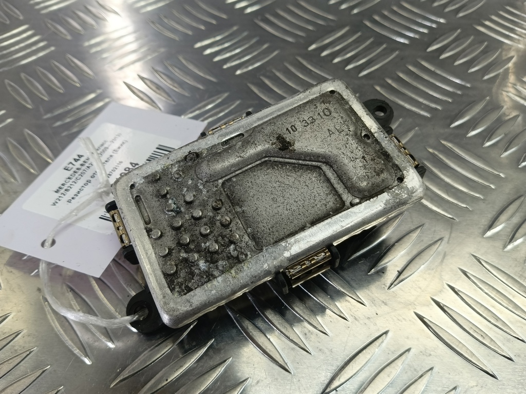 резистор отопителя (ежик) MERCEDES-BENZ E-класс E 220d 2.1 5G-Tronic (170 л.с.)E-класс  W212/S212/C207/A207 (2009—2013) Седан A2128702110, 3279 рублей, Москва