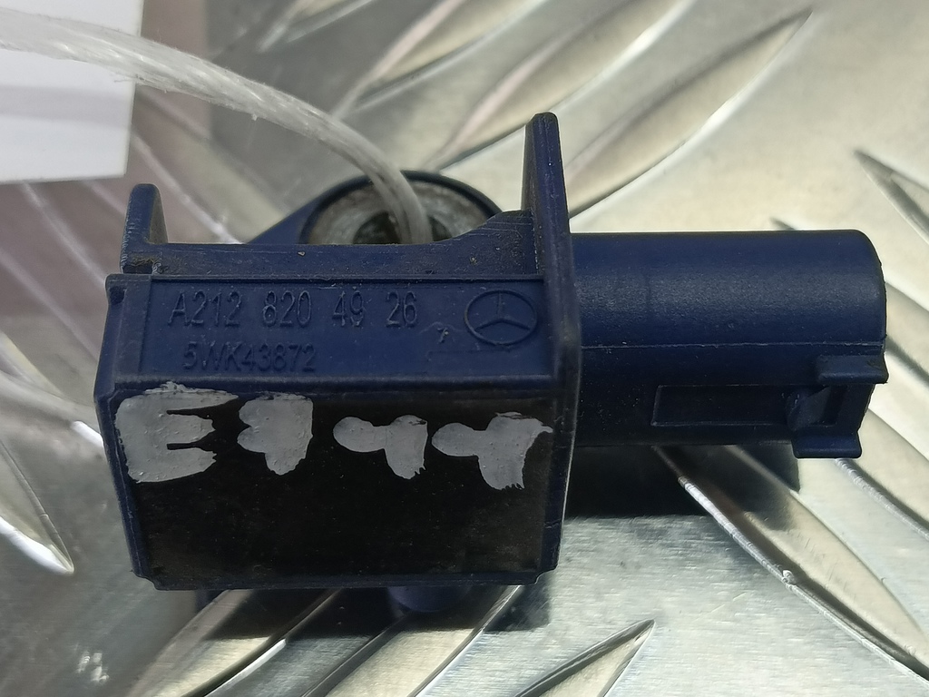 датчик удара (air bag) MERCEDES-BENZ E-класс E 220d 2.1 5G-Tronic (170 л.с.)E-класс  W212/S212/C207/A207 (2009—2013) Седан A2128204926, 1550 рублей, Москва