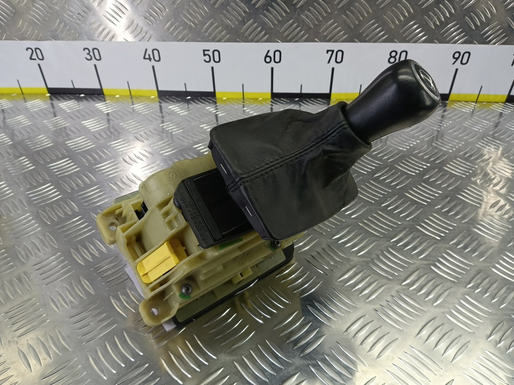 кулиса (механизм выбора передач) MERCEDES-BENZ E-класс E 220d 2.1 5G-Tronic (170 л.с.)E-класс  W212/S212/C207/A207 (2009—2013) Седан A2042678224, 1550 рублей, Москва