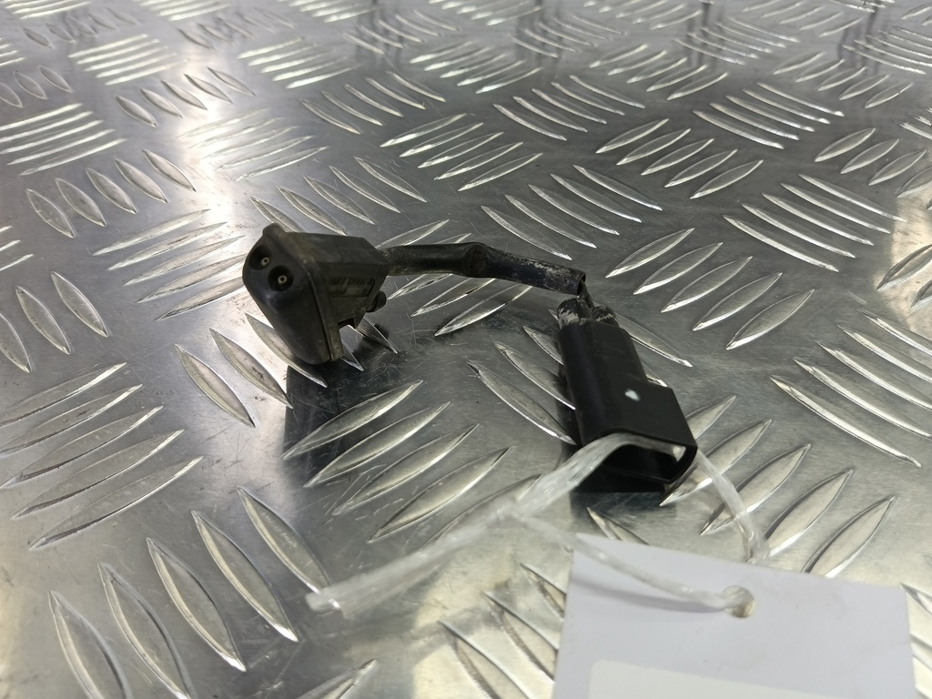 форсунка омывателя FORD Focus  1708177, 980 рублей, Москва