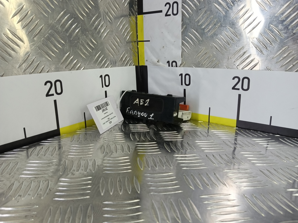 дисплей информационный Renault Kangoo  7700436305, 2010 рублей, Москва