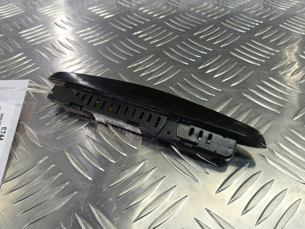 дисплей пактроника MERCEDES-BENZ E-класс E 220d 2.1 5G-Tronic (170 л.с.)E-класс  W212/S212/C207/A207 (2009—2013) Седан A0015424723, 980 рублей, Москва