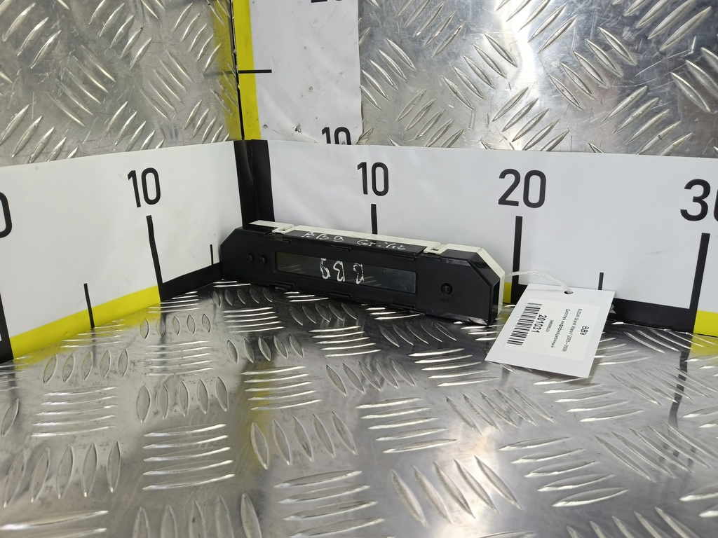 дисплей информационный SUZUKI Grand Vitara  3460065J21, 520 рублей, Москва