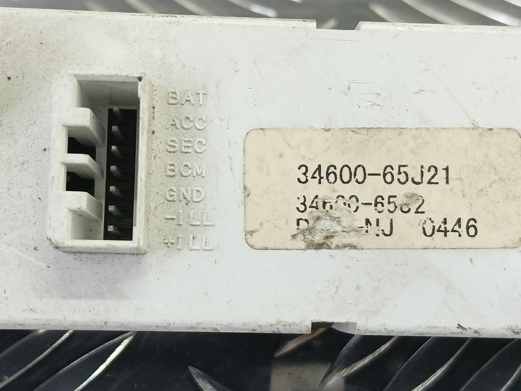 дисплей информационный SUZUKI Grand Vitara 1.6 4WD MT (106 л.с.)Grand Vitara  II (2005—2008) Внедорожник 3460065J21, 520 рублей, Москва