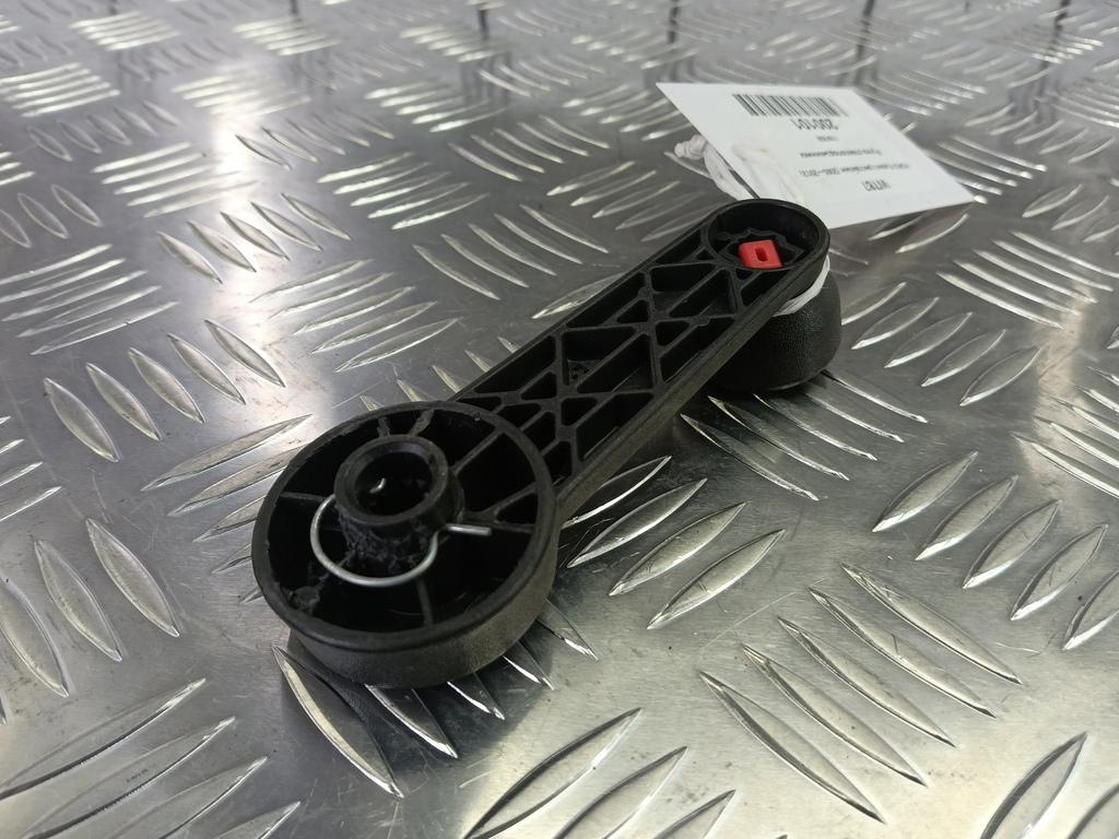 ручка стеклоподъемника FORD Fusion 1.4 MT (80 л.с.)Fusion  I рестайлинг (2005—2012) Хетчбэк 1197838, 630 рублей, Москва