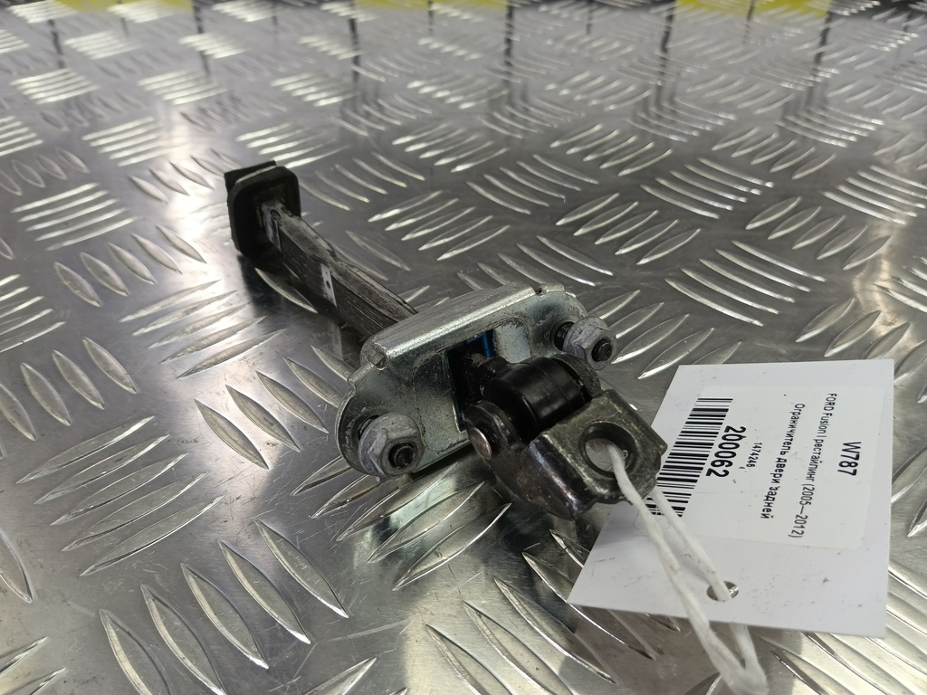 ограничитель двери FORD Fusion 1.4 MT (80 л.с.)Fusion  I рестайлинг (2005—2012) Хетчбэк 1474246, 520 рублей, Москва