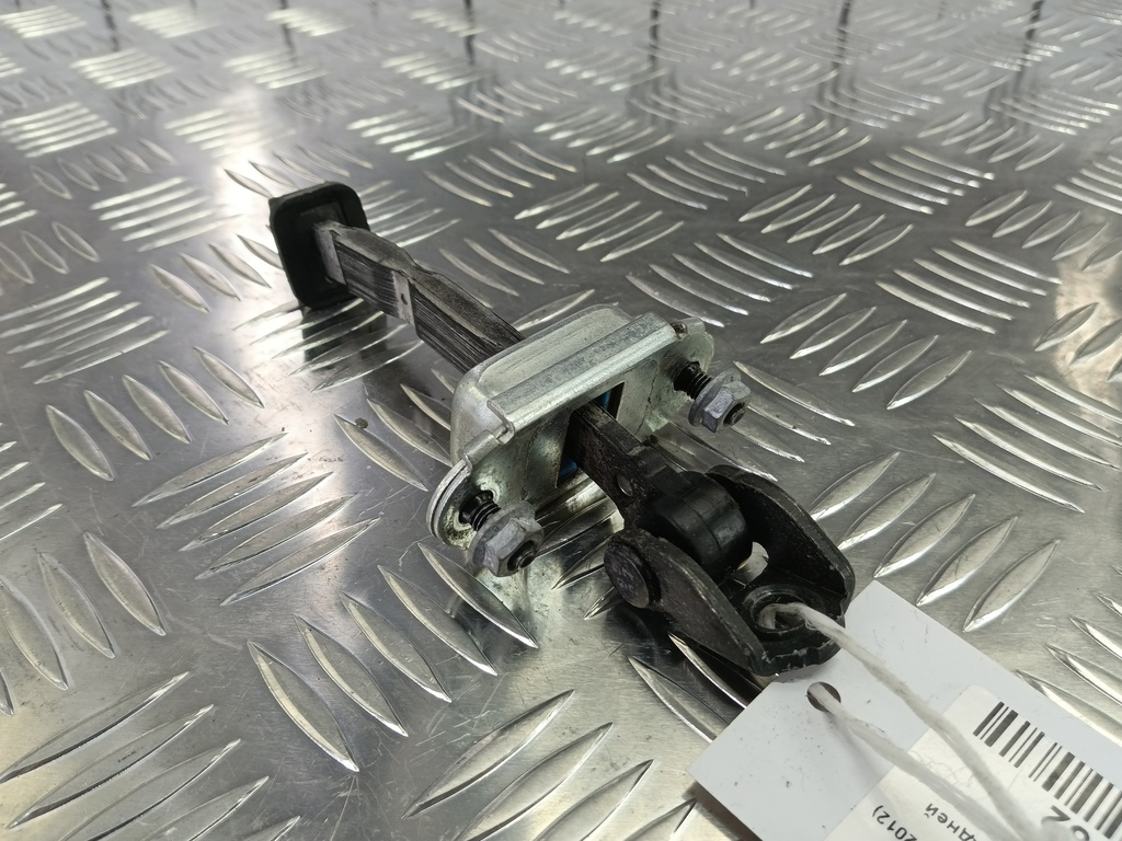 ограничитель двери FORD Fusion 1.4 MT (80 л.с.)Fusion  I рестайлинг (2005—2012) Хетчбэк 1474246, 520 рублей, Москва