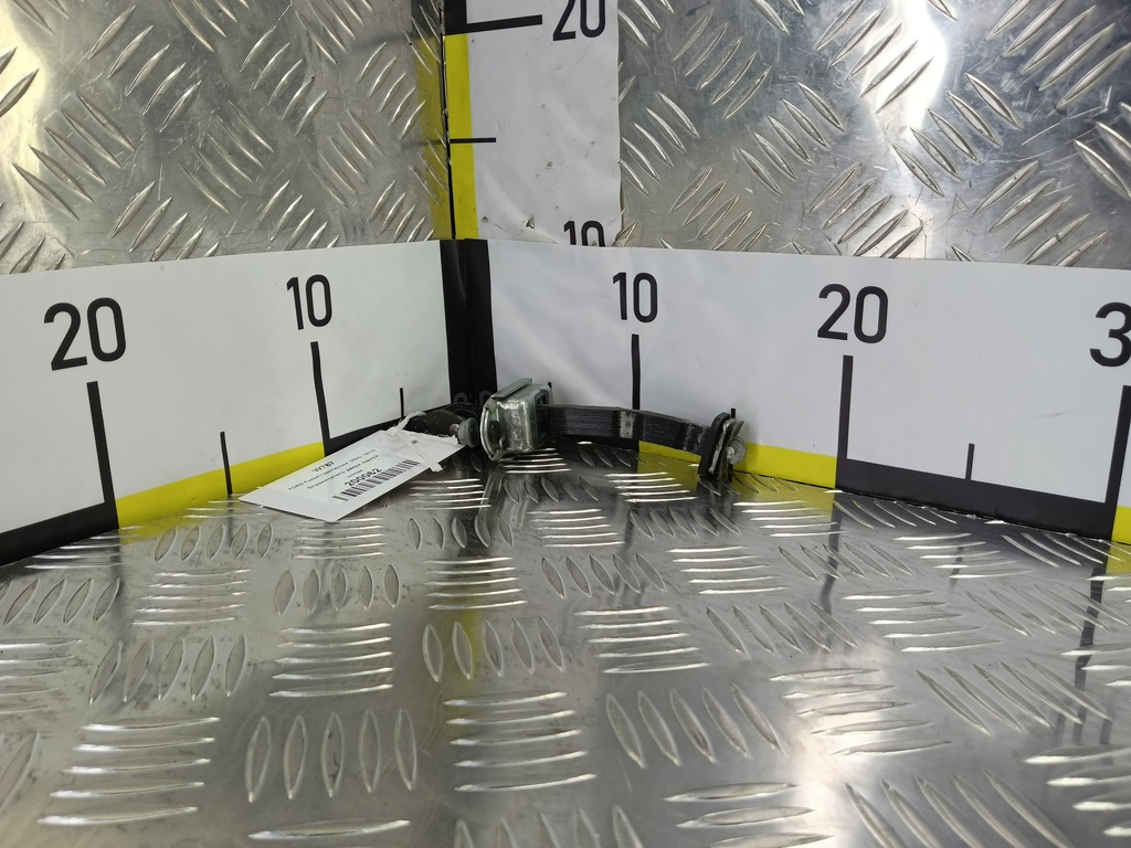 ограничитель двери FORD Fusion 1.4 MT (80 л.с.)Fusion  I рестайлинг (2005—2012) Хетчбэк 1474246, 520 рублей, Москва