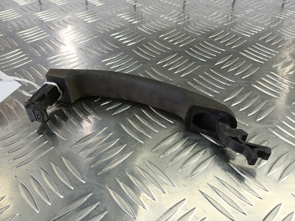 ручка двери внешняя FORD Fusion 1.4 MT (80 л.с.)Fusion  I рестайлинг (2005—2012) Хетчбэк 1521631, 1090 рублей, Москва