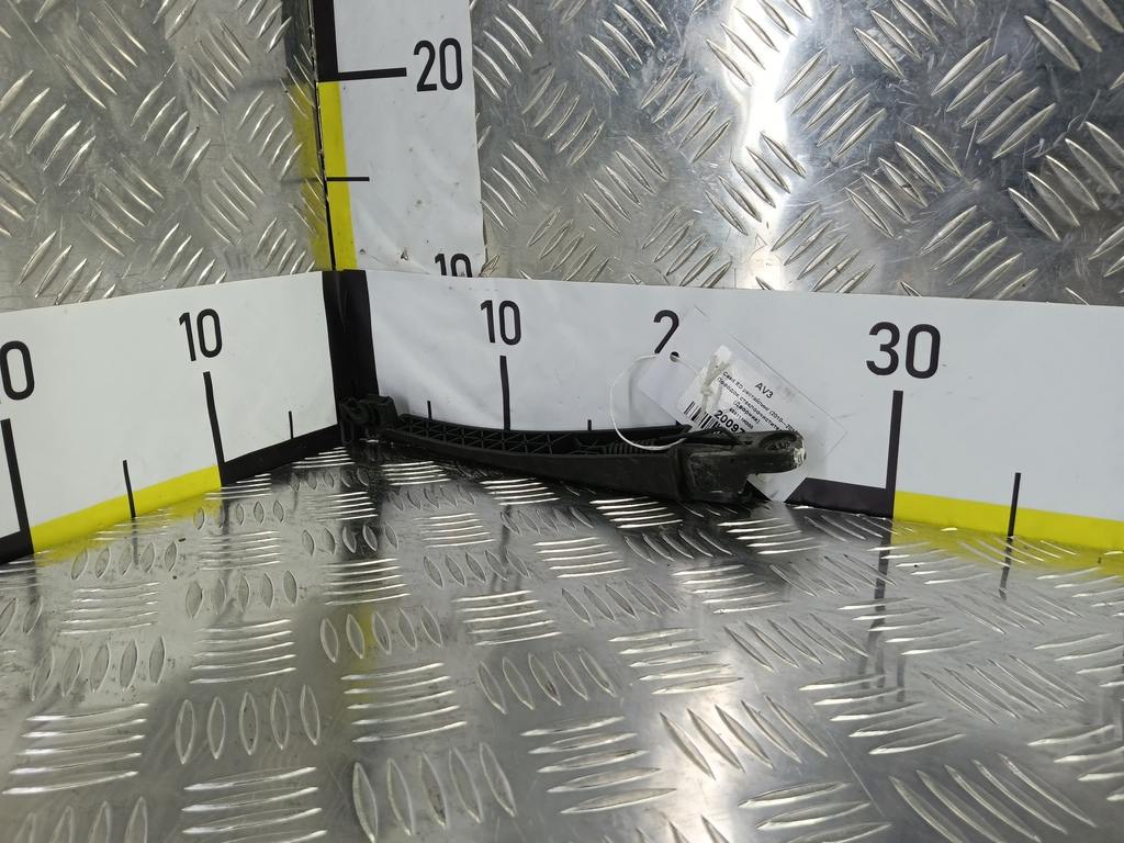 поводок стеклоочистителя (дворник) Kia Ceed  988111H000, 630 рублей, Москва