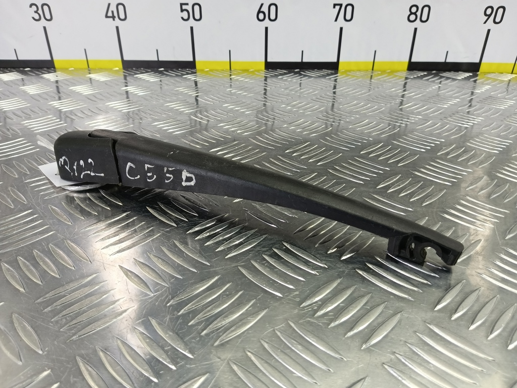 поводок стеклоочистителя (дворник) Kia Ceed  988111H000, 630 рублей, Москва