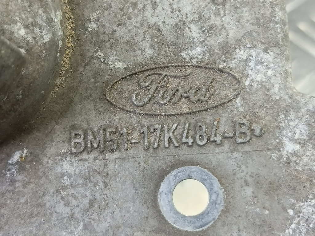 кронштейн стеклоочистителя FORD Focus  1933690, 6500 рублей, Москва