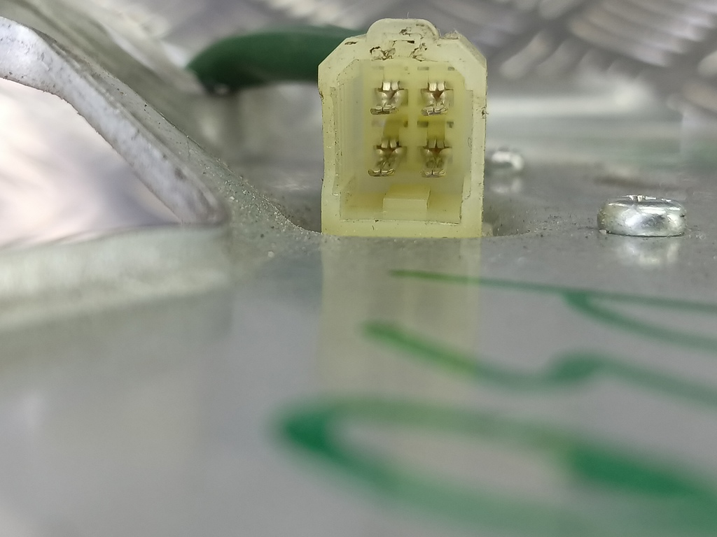 моторчик стеклоочистителя SUZUKI LIANA 1.6 MT (106 л.с.)Liana  I рестайлинг (2004—2008) Универсал 3881055G00, 3620 рублей, Москва