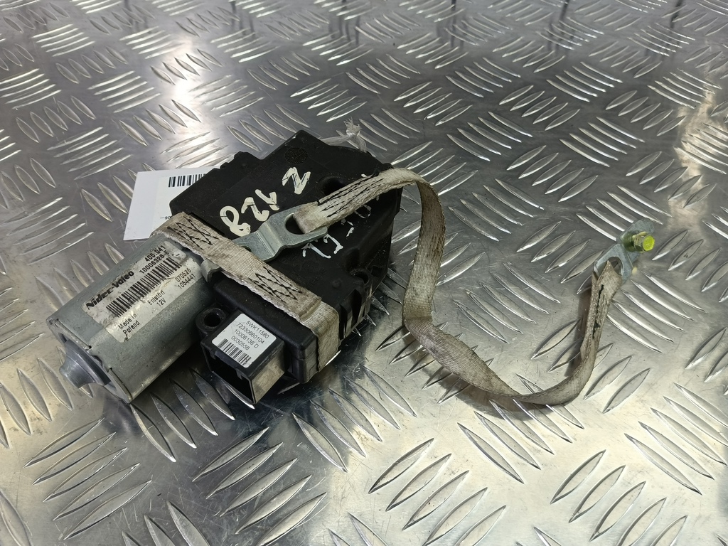 моторчик люка LAND ROVER FREELANDER  LR019777, 1440 рублей, Москва