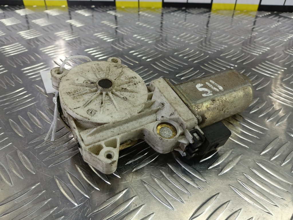 моторчик стеклоподъёмника LAND ROVER FREELANDER  CVH101210, 1550 рублей, Москва