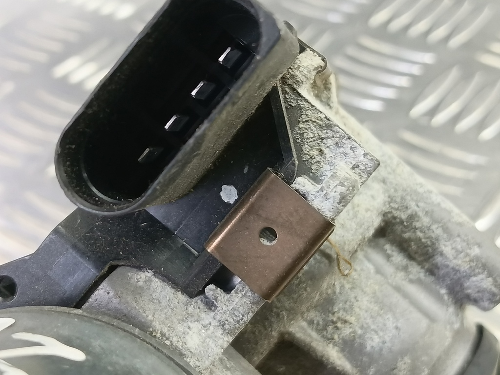 моторчик стеклоочистителя FORD Focus  2135685, 4200 рублей, Москва