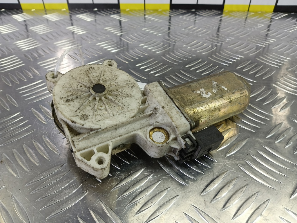 моторчик стеклоподъёмника LAND ROVER FREELANDER  CVH101210, 1550 рублей, Москва