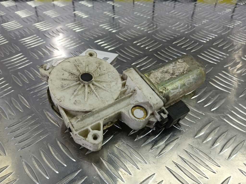 моторчик стеклоподъёмника LAND ROVER FREELANDER  CVH101210, 1550 рублей, Москва