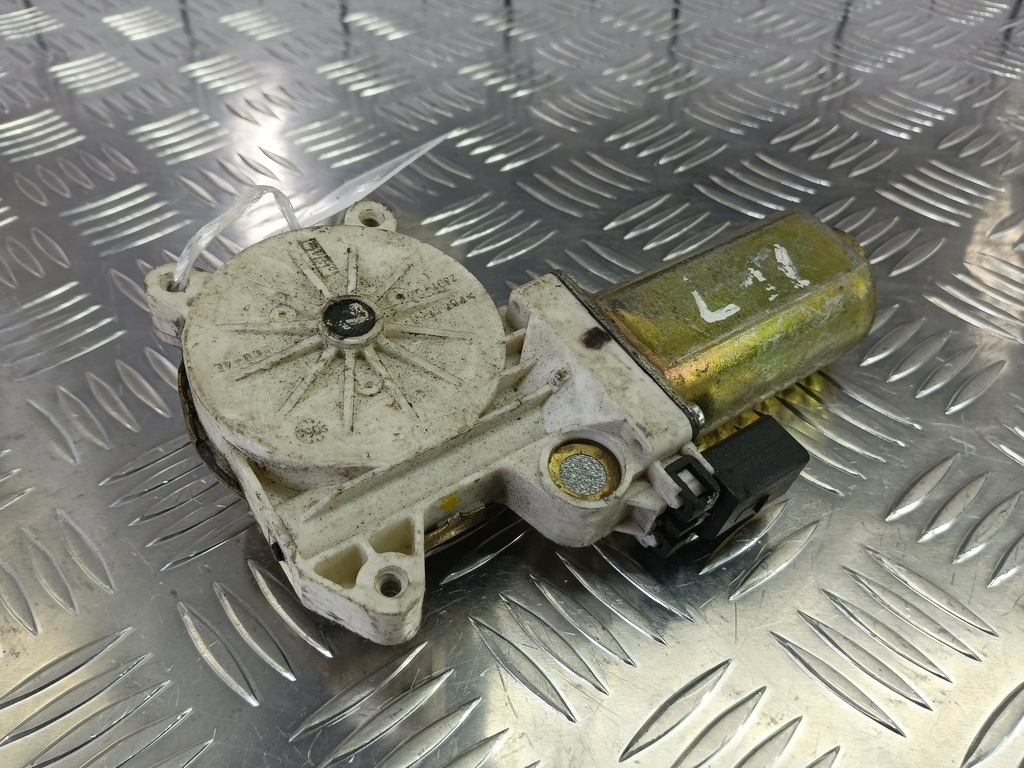 моторчик стеклоподъёмника LAND ROVER FREELANDER  CVH101210, 1550 рублей, Москва